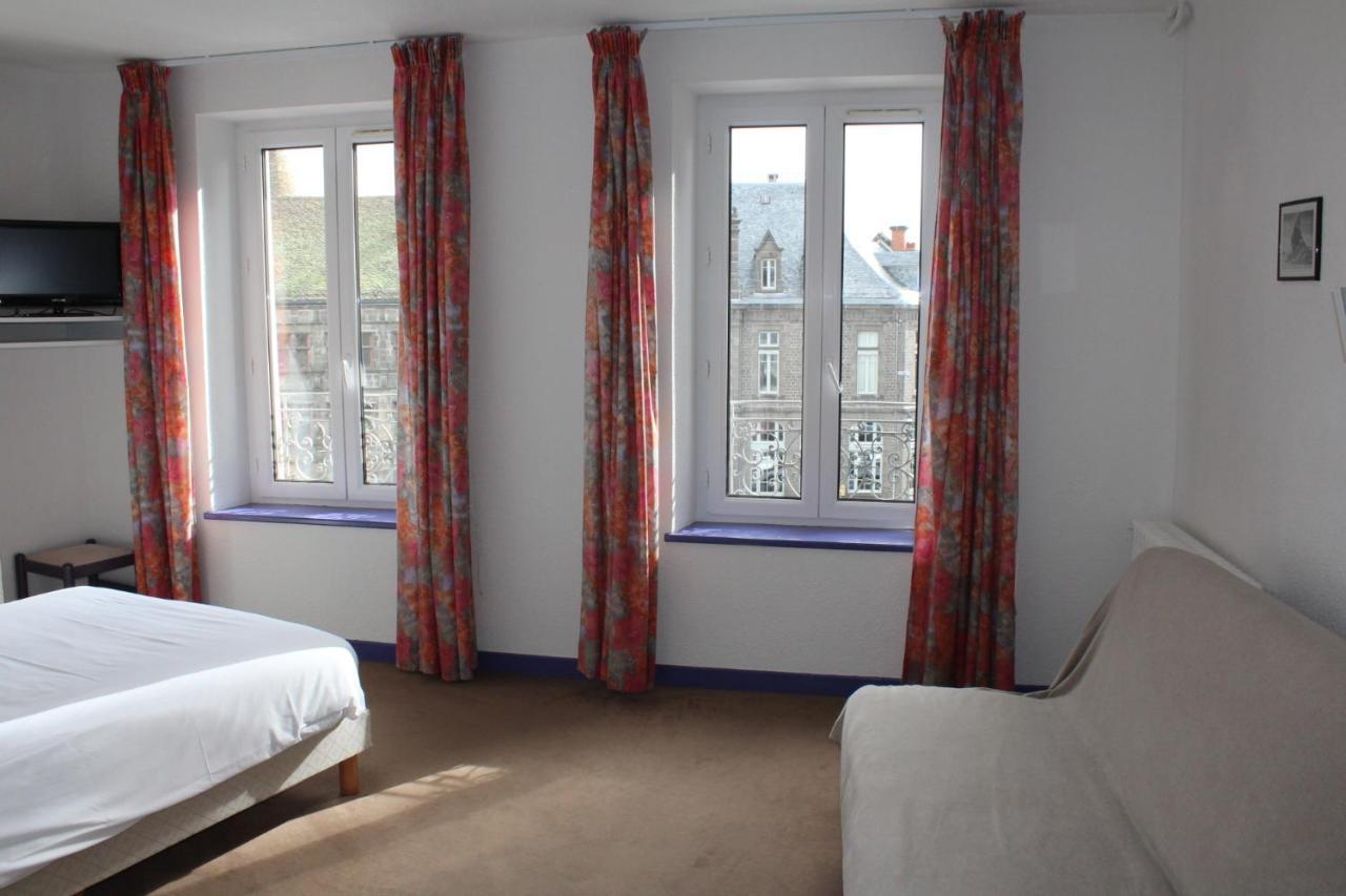 Hotel Des Roches Saint-Flour  Dış mekan fotoğraf
